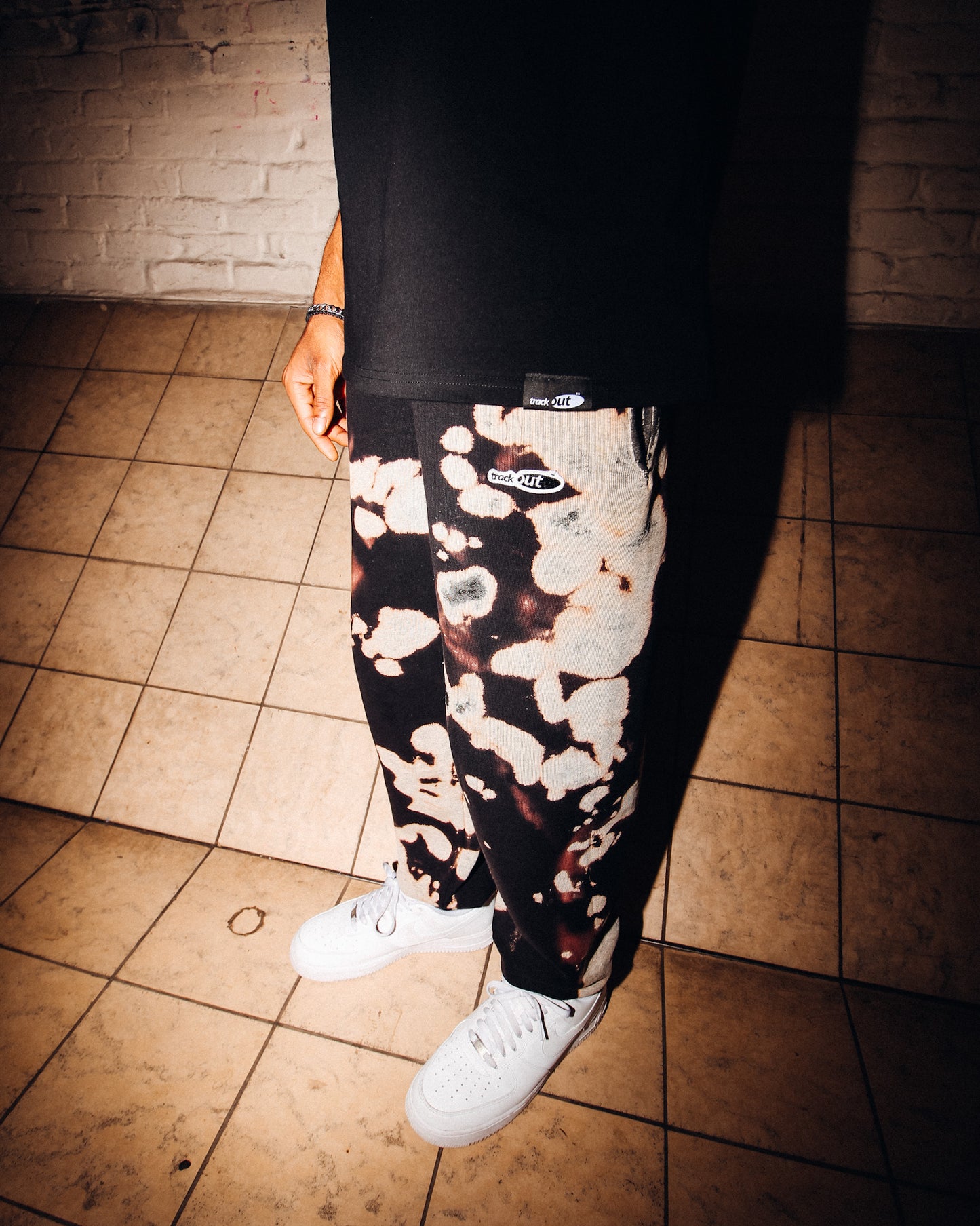 Coral Dye Joggers - Black